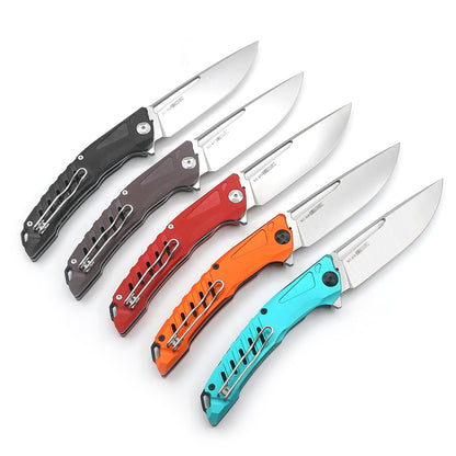 Folding Knife Is Portable Outdoors